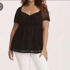 Torrid sweetheart neckline lace blouse black size 1